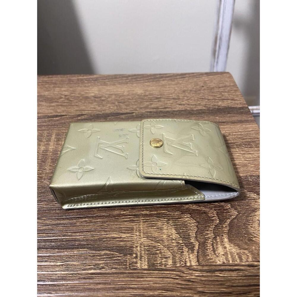 Louis Vuitton Vernis gold patent gray leather cigarette case - Picture 13 of 16